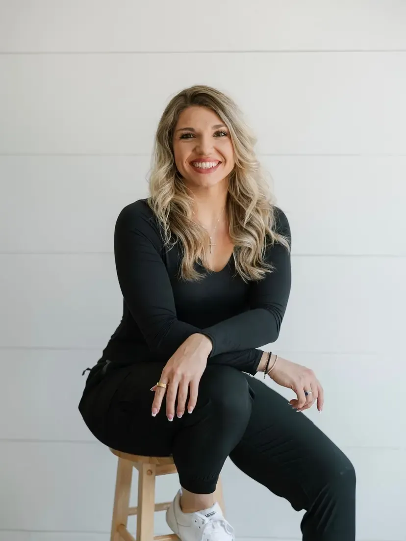 Shannon, general manager of DeLong Family Chiropractic